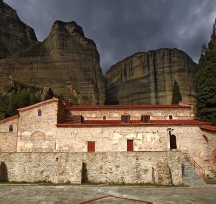 BYZANTINE CHURCH OF THE ASSUMPTION OF VIRGIN MARY (PANAGIA) KALABAKA, (11th CENTURY)